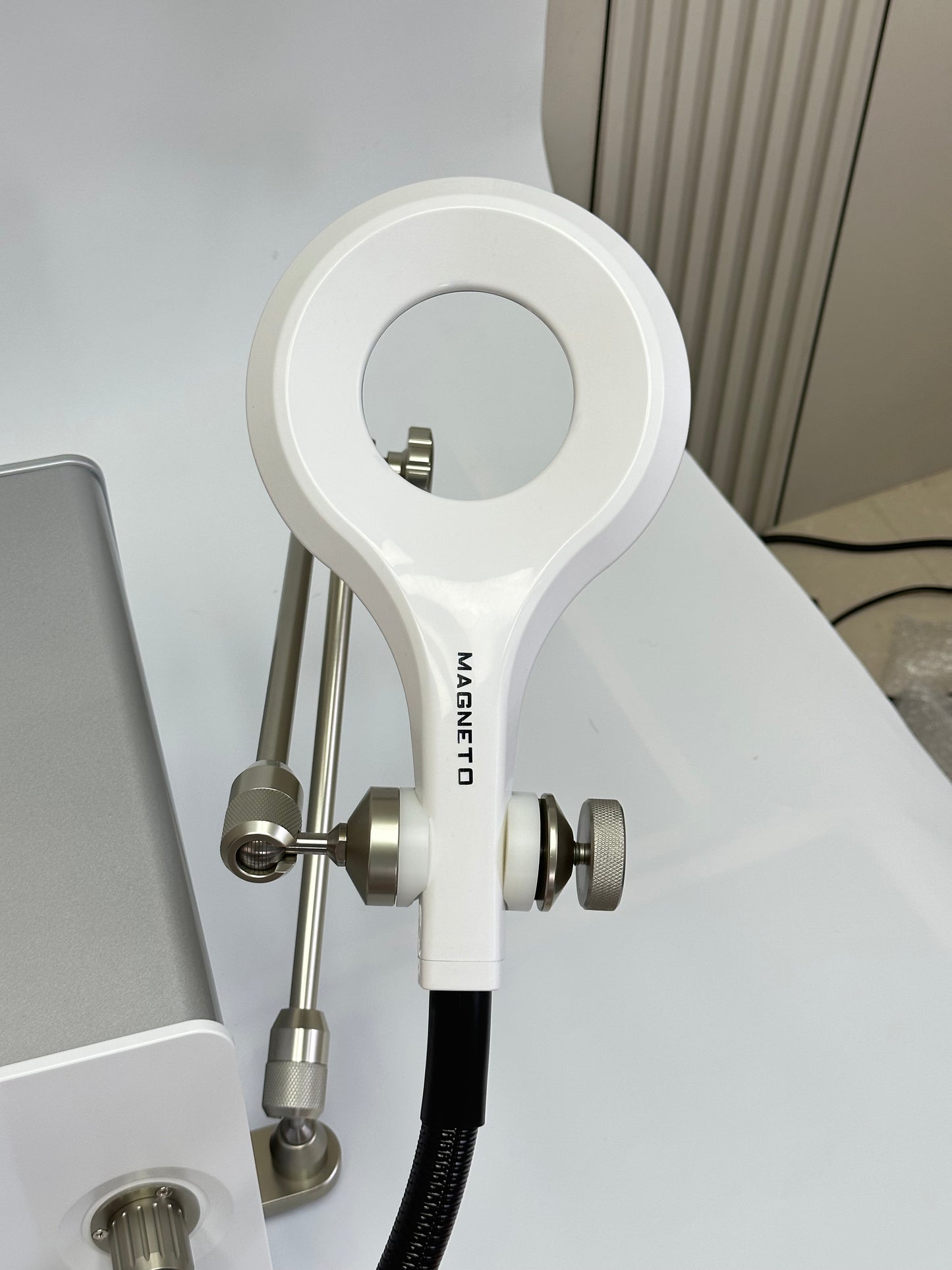 Magneto Physical Therapy Pulsed Electro Magnetic Field Super Transduction  Pulsed Electromagnetic Field Therapy Equipment