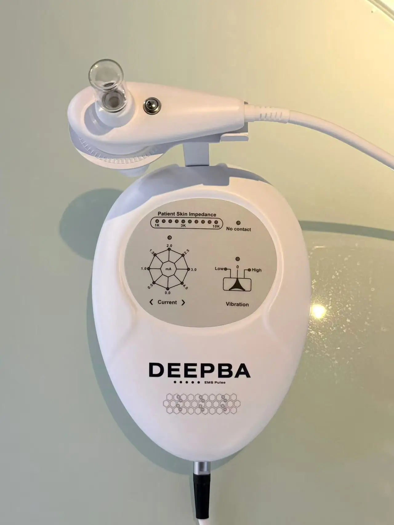 Dermo Electro Poration Invasive-Free DEP Superconducting Dermo Electroporation Machine